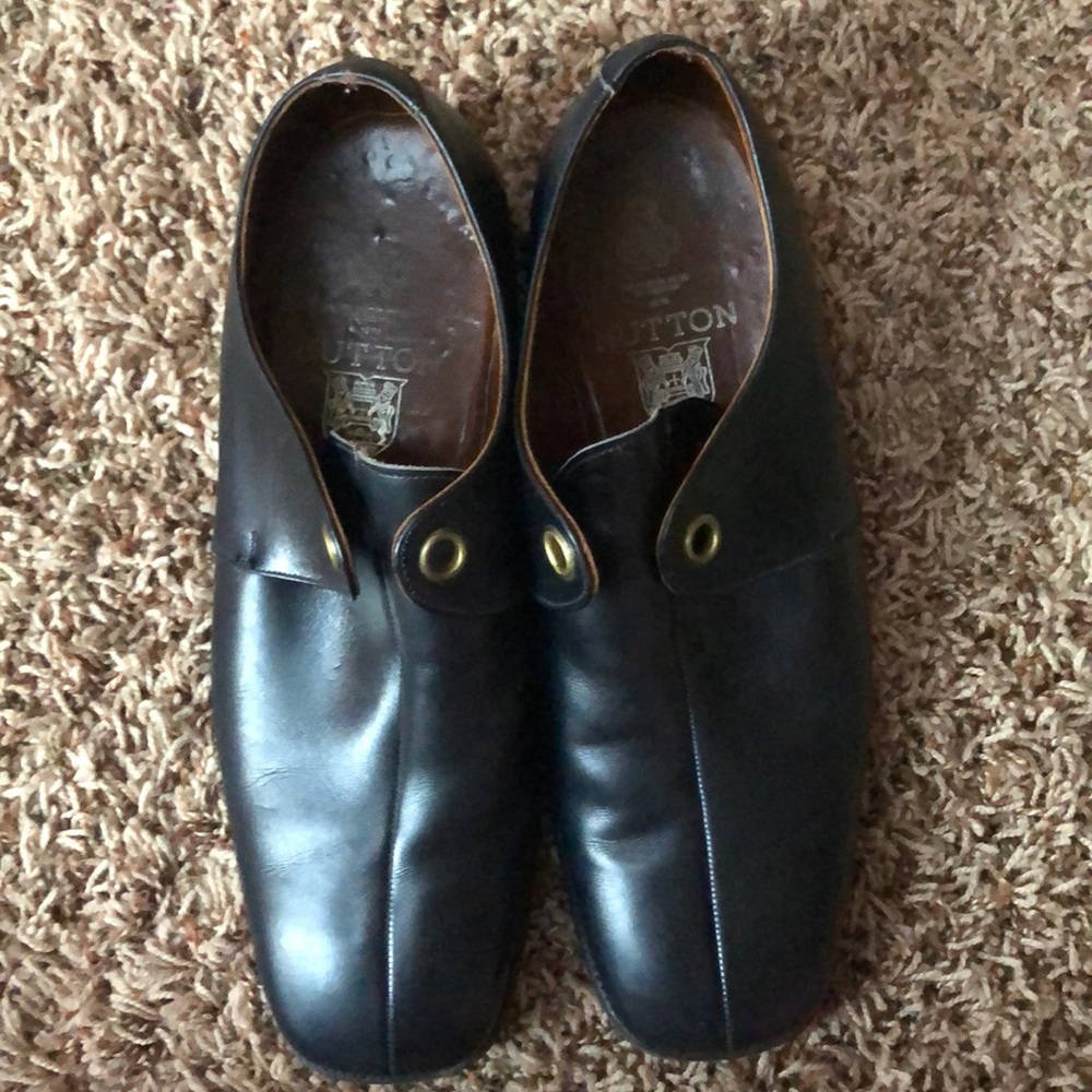 Vintage 1960s “Mod” English Lace Handmade Loafers